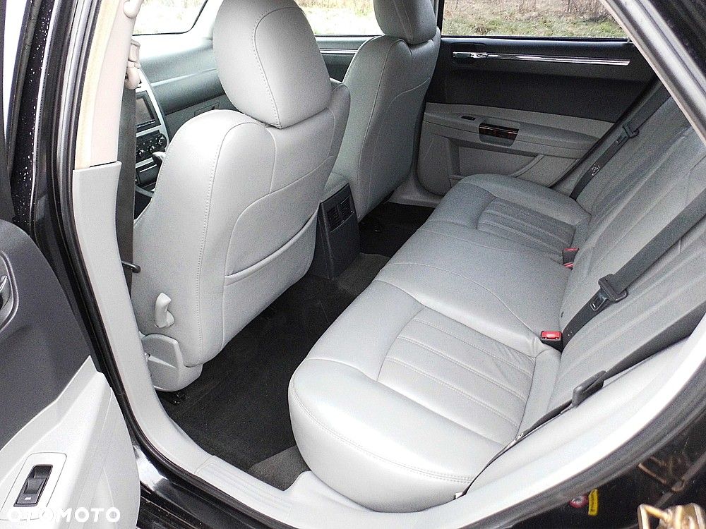 Chrysler 300C 2.7 Automatik - 6