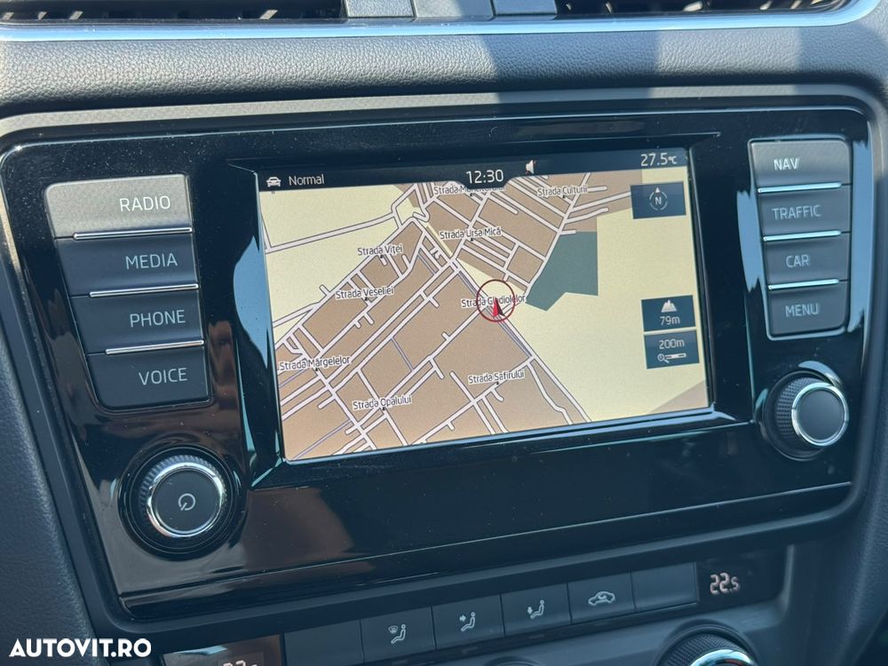 Skoda Octavia 2.0 TDI RS DSG - 20