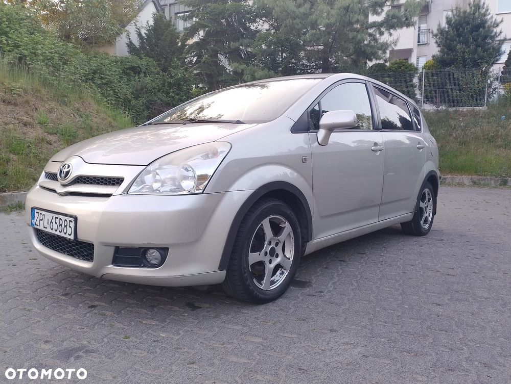 Toyota Corolla Verso 1.8 Gold + 7os MM - 25