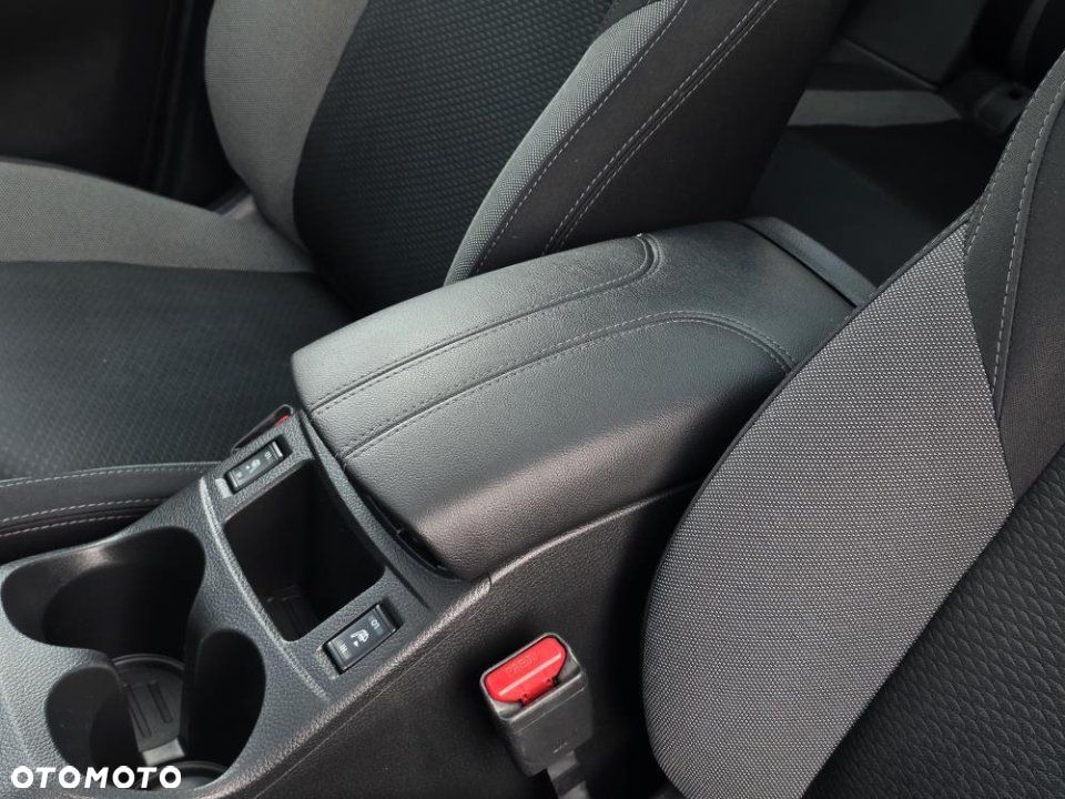 Nissan Qashqai - 35