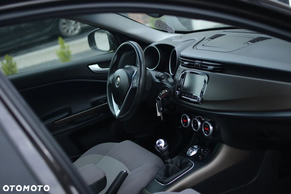 Alfa Romeo Giulietta 1.4 TB Sport - 8