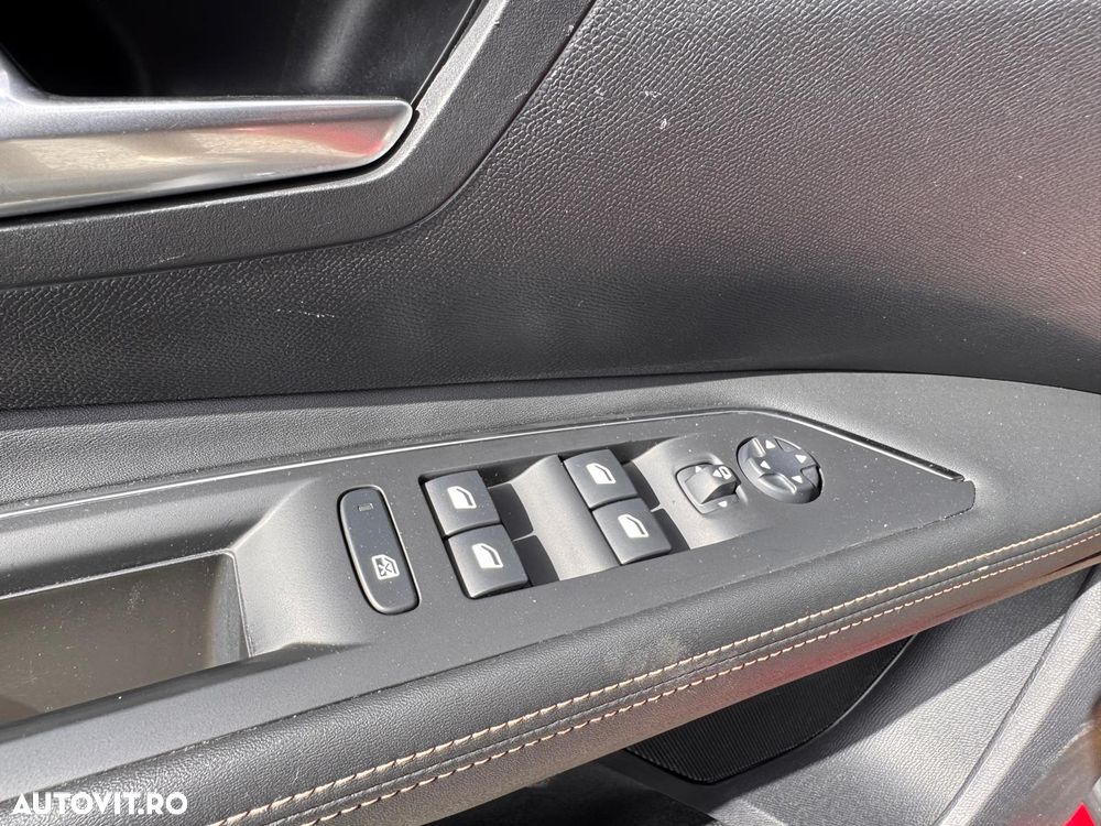 Peugeot 3008 BlueHDi 180 Stop & Start EAT8 GT - 21