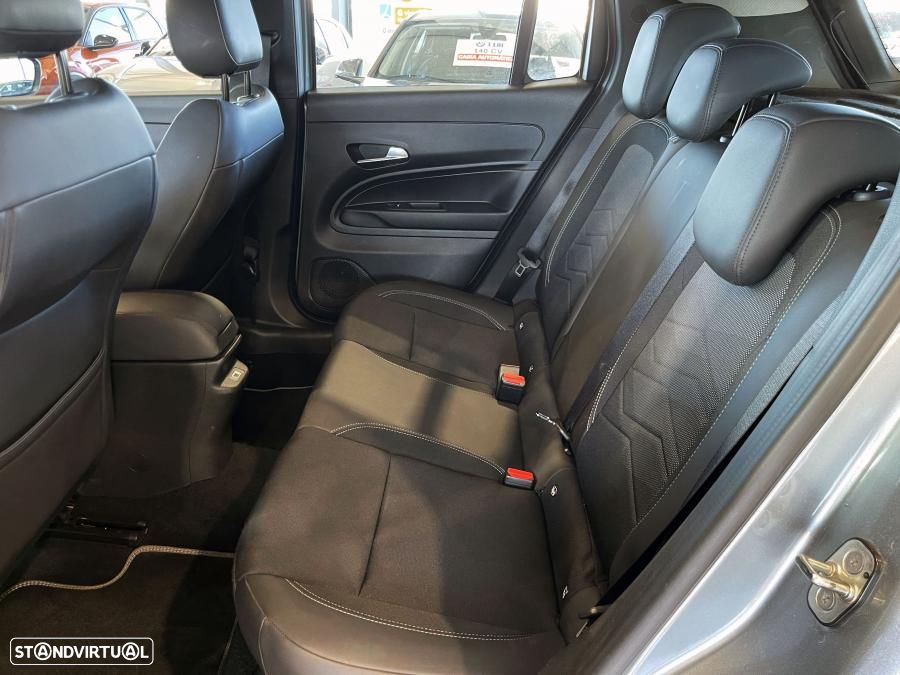 Jeep Avenger 1.2 GSE T3 Altitude - 27