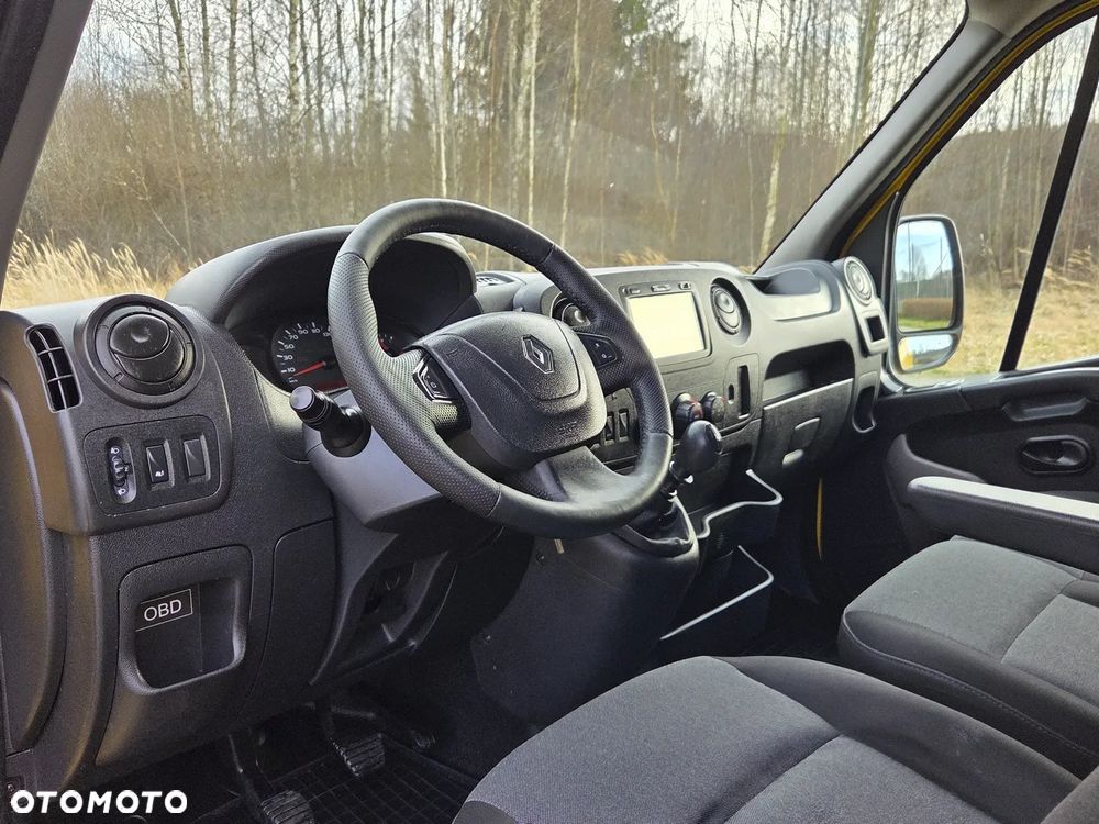 Renault Master - 22