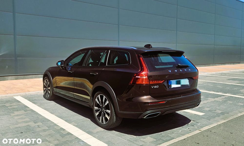 Volvo V60 Cross Country D3 Geartronic Summum - 17