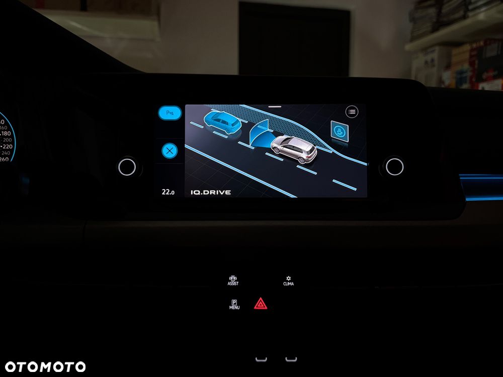 Volkswagen Golf VIII 1.5 TSI EVO Life - 34