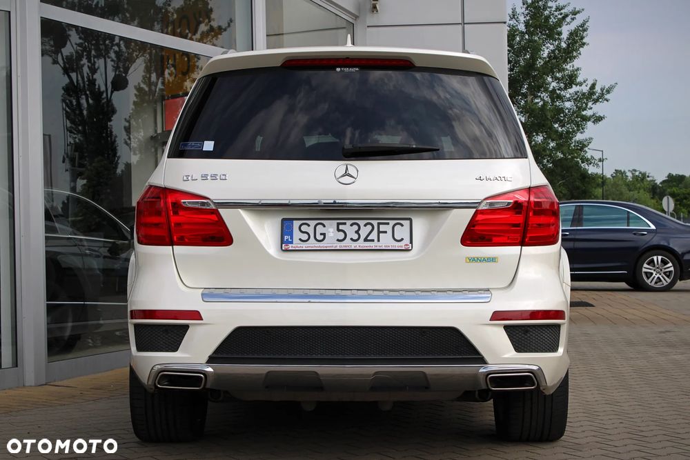 Mercedes-Benz GL 500 4-Matic - 9