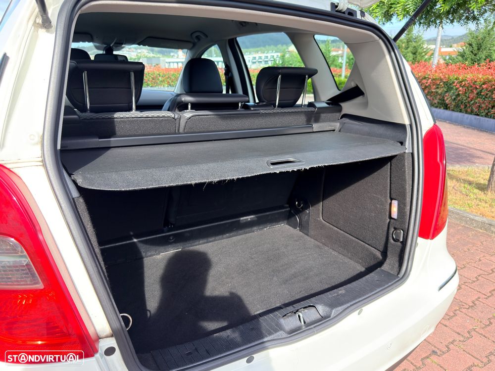 Mercedes-Benz A 180 CDI Avantgarde - 19