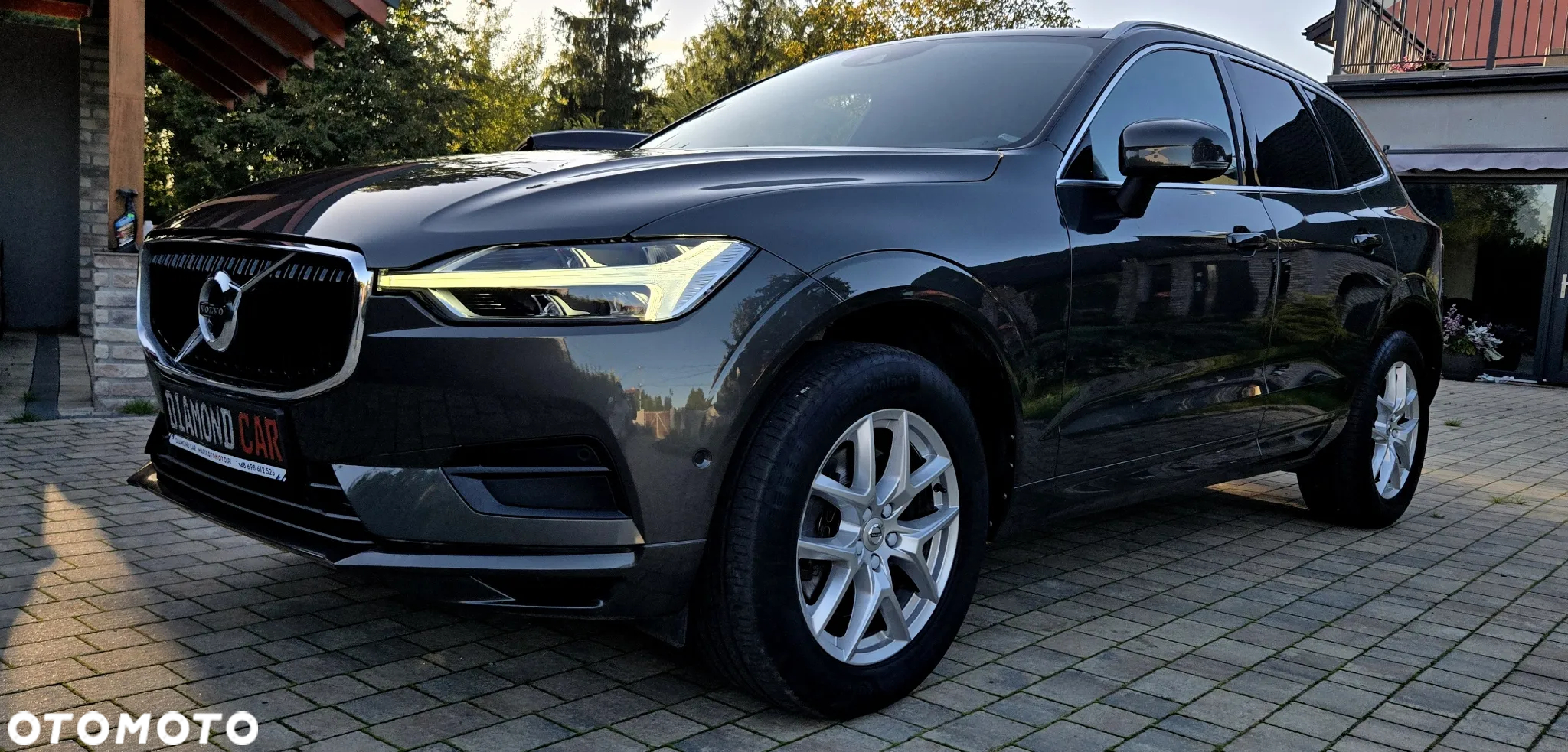 Volvo XC 60 D4 Momentum Pro - 2