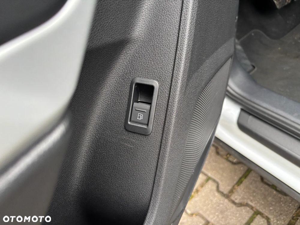 Audi Q3 45 TFSIe S tronic - 36