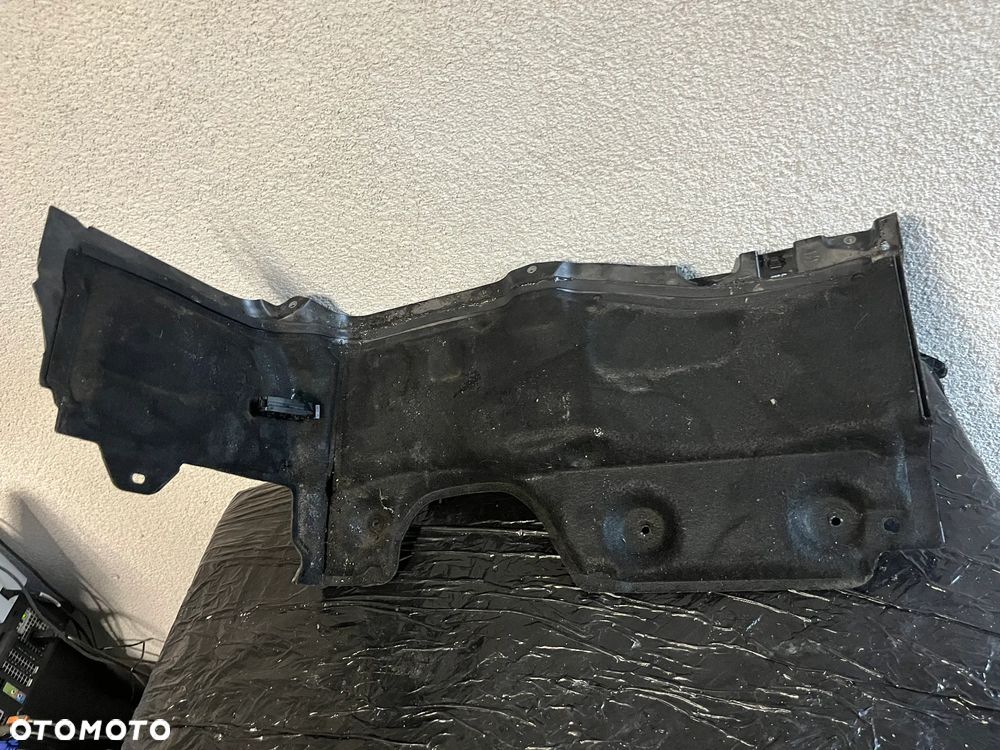 BMW X1 F48 OSŁONA ŚCIANY 7290814