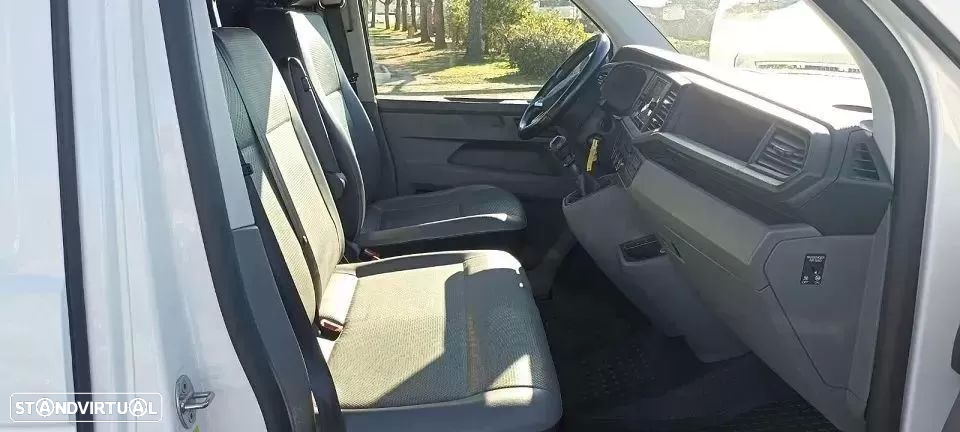 VW TRANSPORTER 2.0 TDI BUSINESS AC - 13
