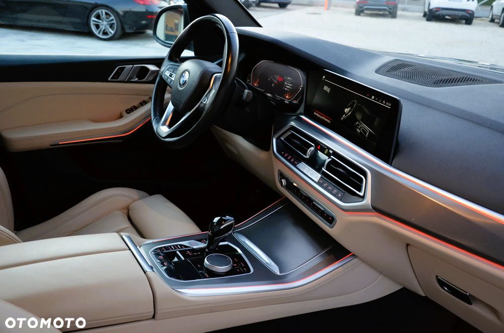 BMW X5 xDrive25d Sport-Aut - 23