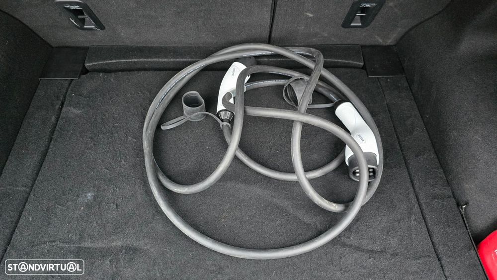 MG MG4 64 kWh Luxury - 59