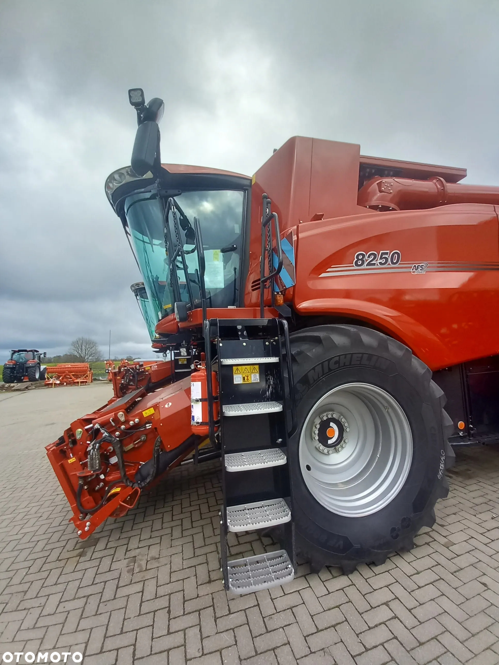Case IH Axial-Flow 8250 - 20