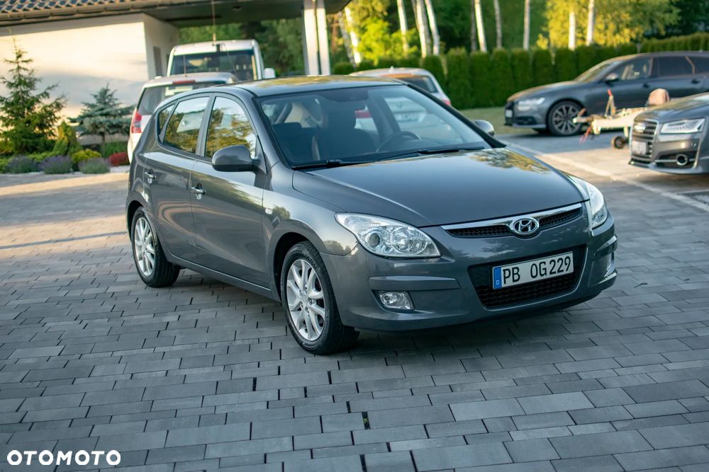 Hyundai i30 - 24