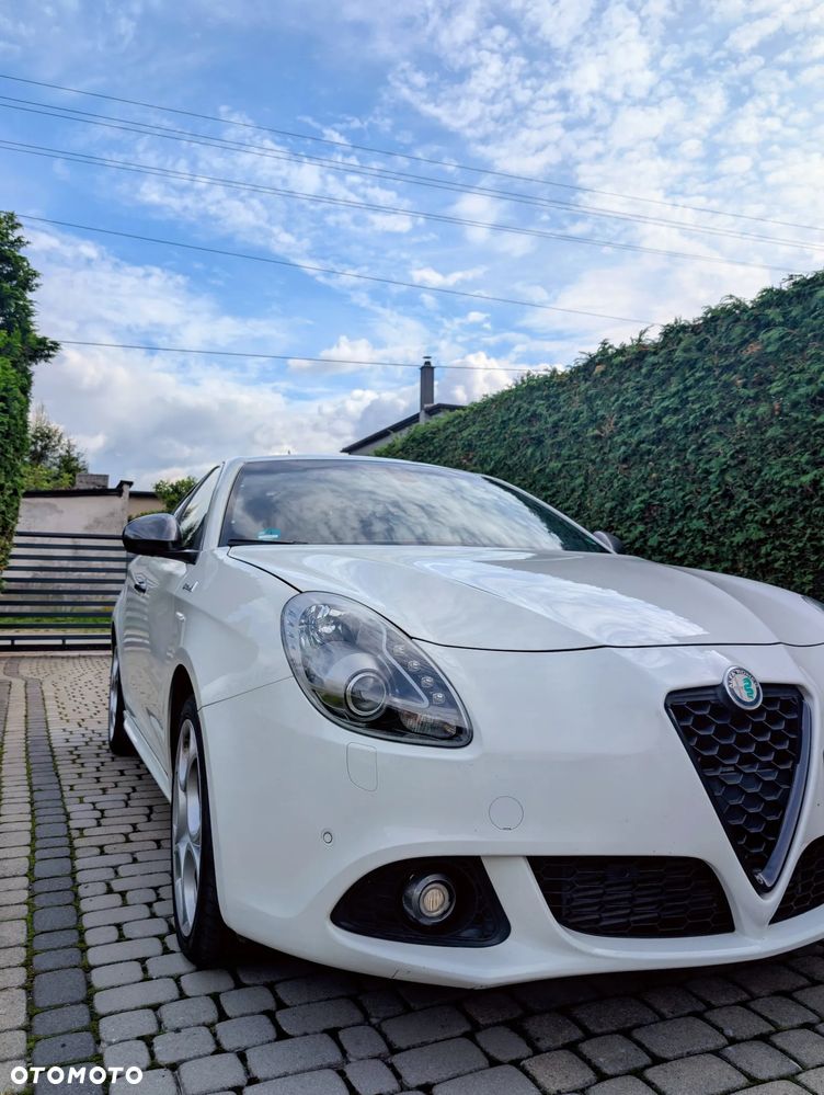 Alfa Romeo Giulietta 2.0 JTDM - 5