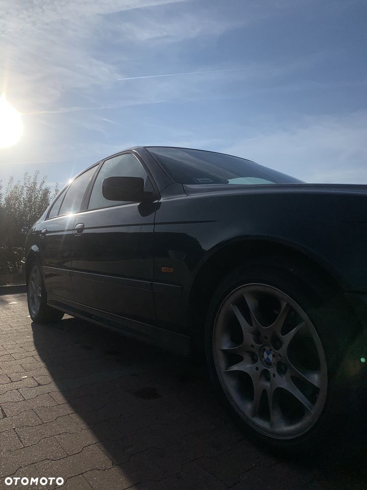 BMW Seria 5 - 8