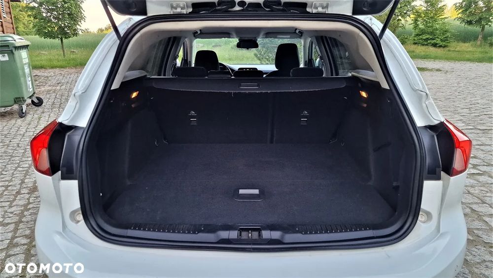 Ford Focus SW 1.0 EcoBoost Active Business - 18