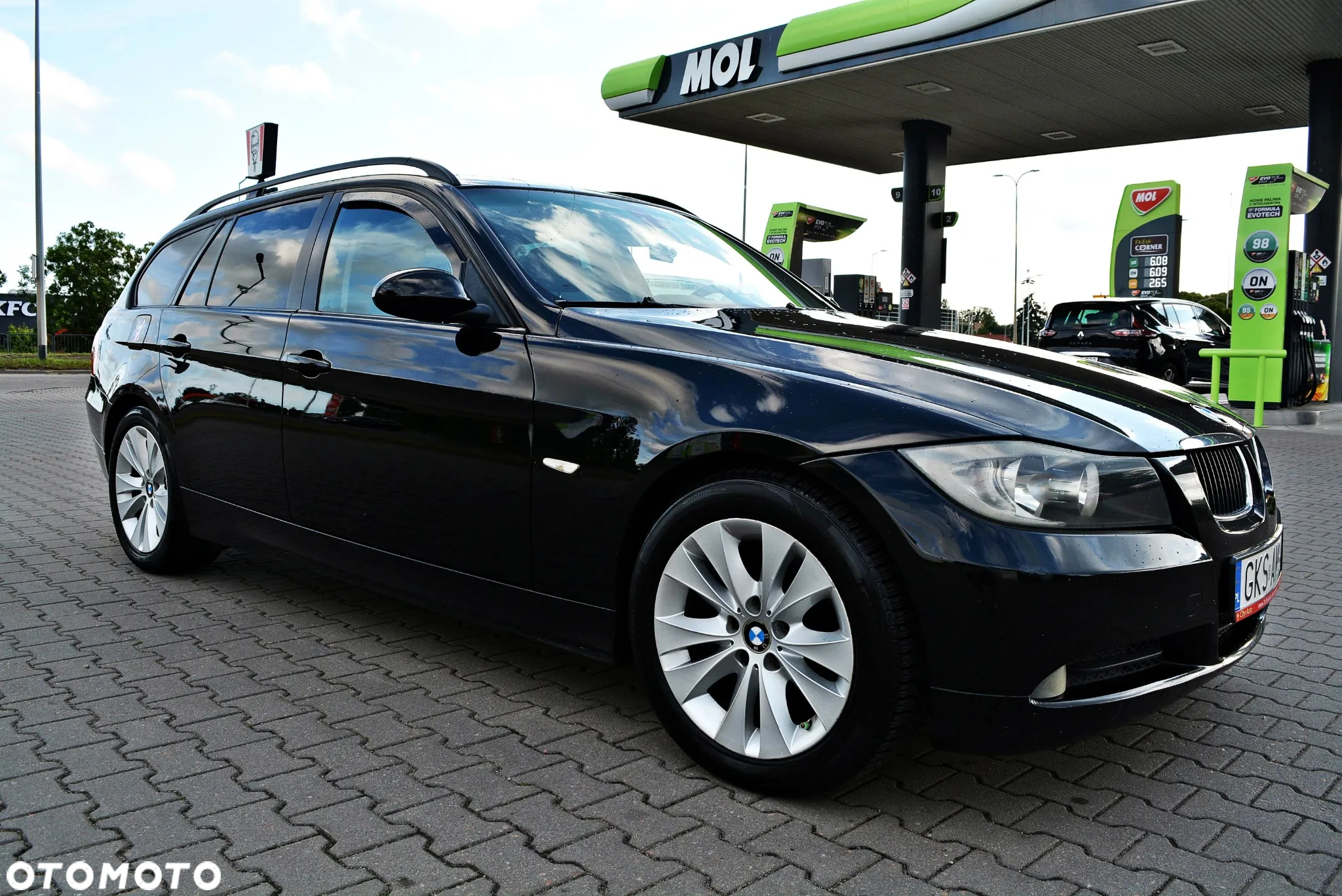 BMW Seria 3 320d DPF Touring Edition Fleet Sport - 14