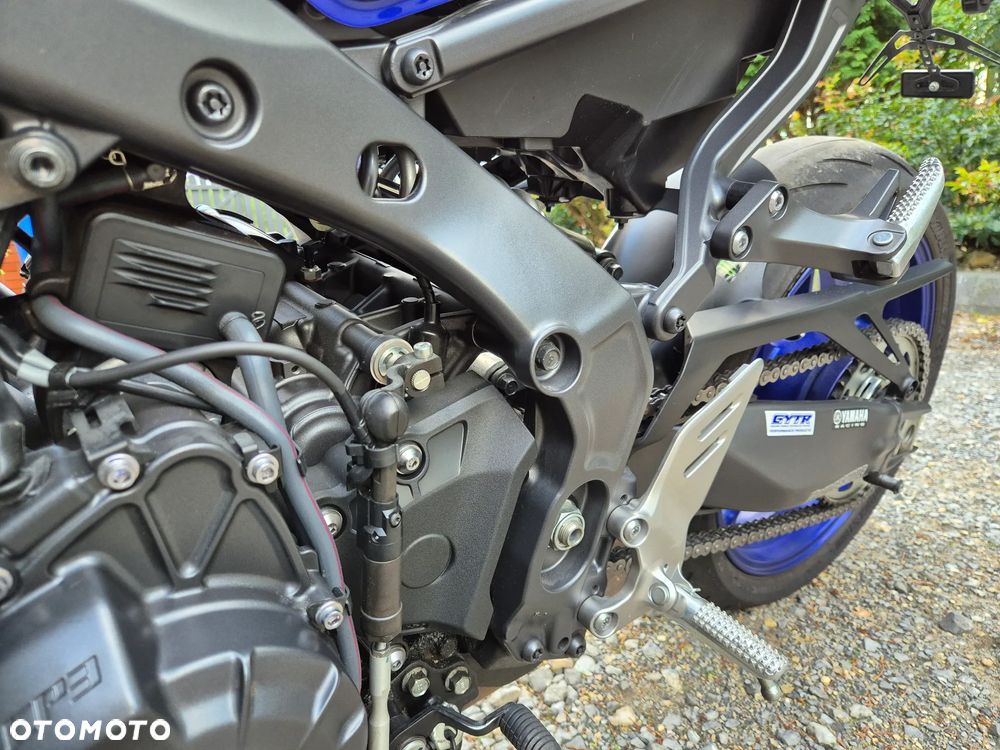 Yamaha MT - 33