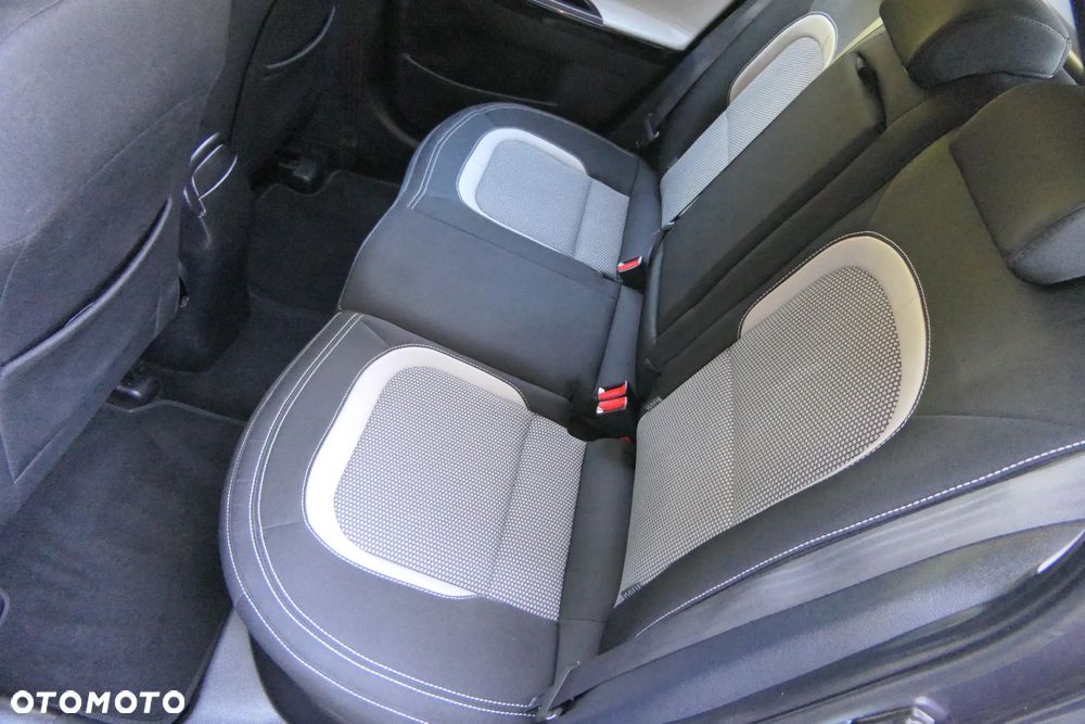 Kia Ceed 1.6 GDI L - 15