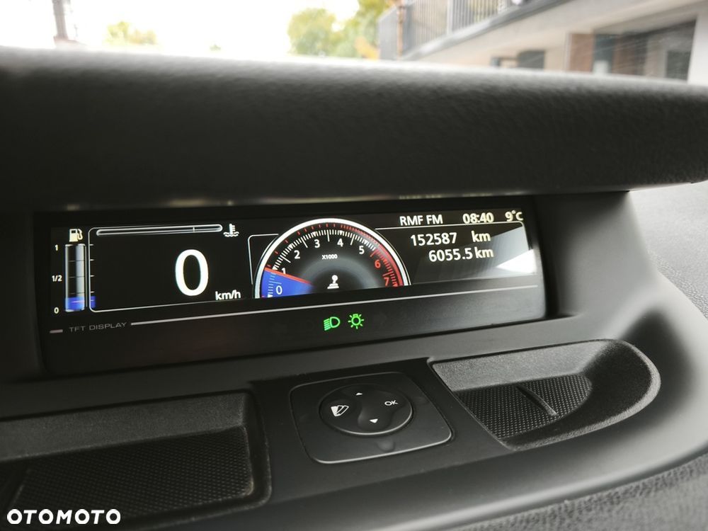Renault Scenic 1.6 16V 110 Authentique - 29