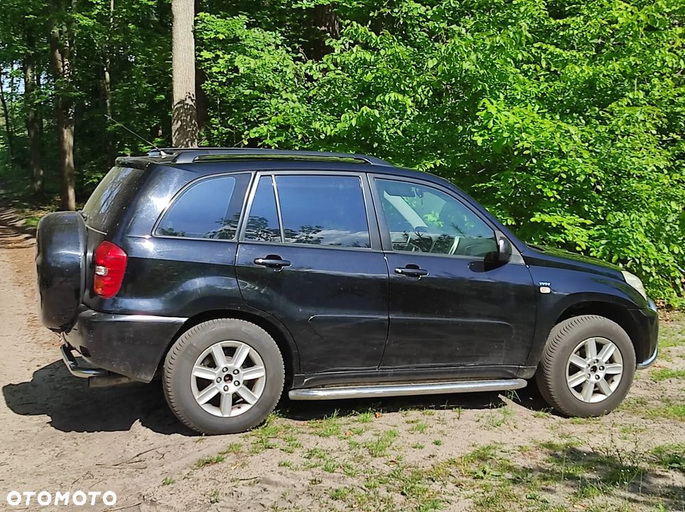 Toyota RAV4 2.0 VVT-i 4x4 - 15