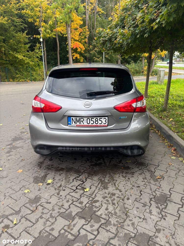 Nissan Pulsar 2015 photo 5
