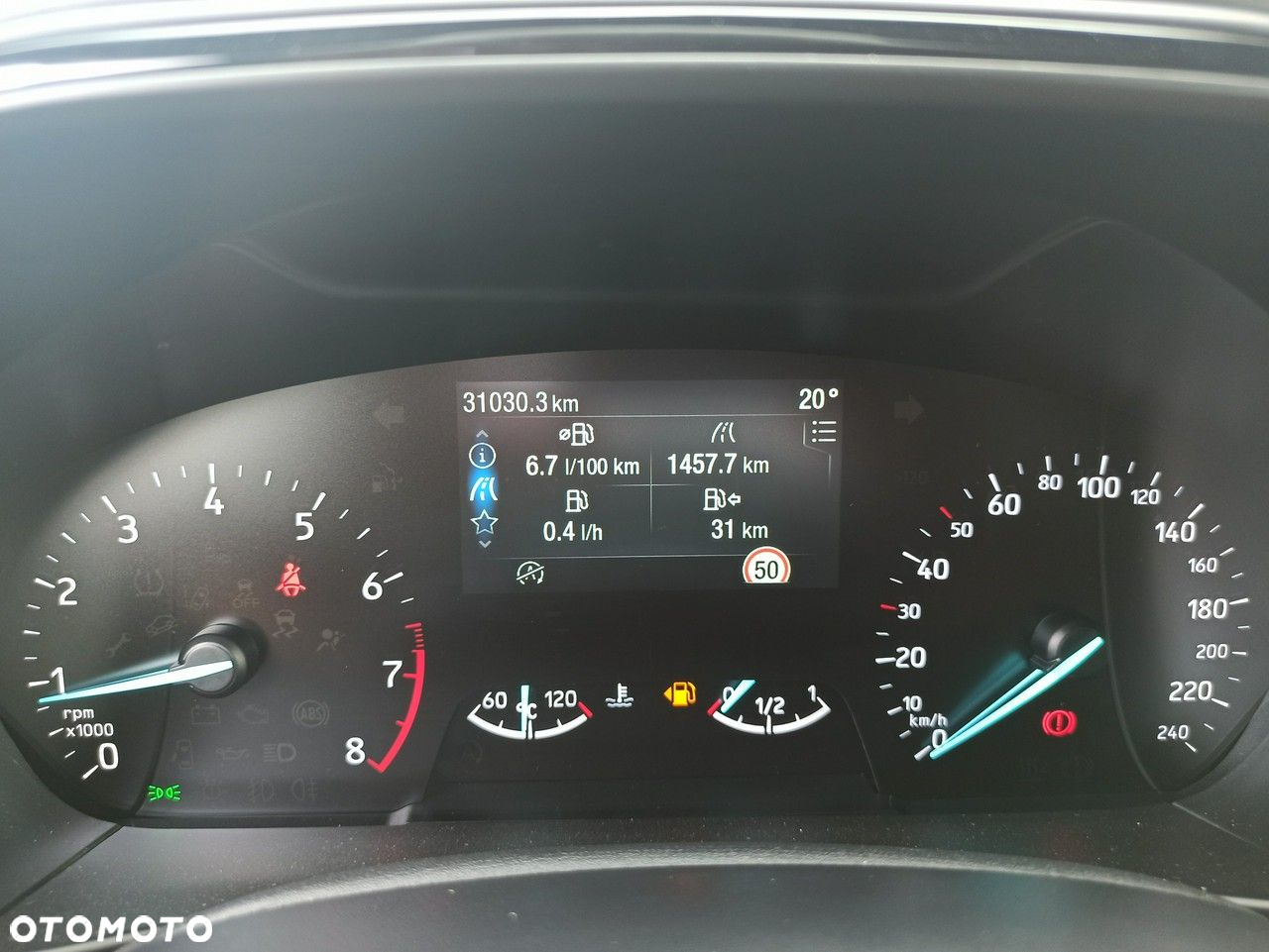 Ford Focus 1.0 EcoBoost mHEV ST-Line - 15