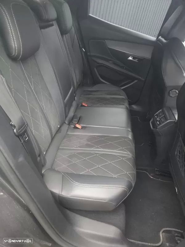 Peugeot 3008 2.0 BlueHDi GT EAT8 - 29