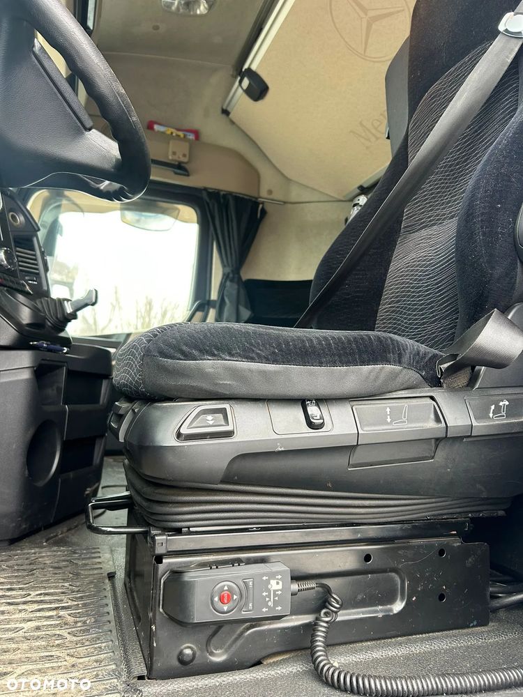 Mercedes-Benz Actros 1833 - 8