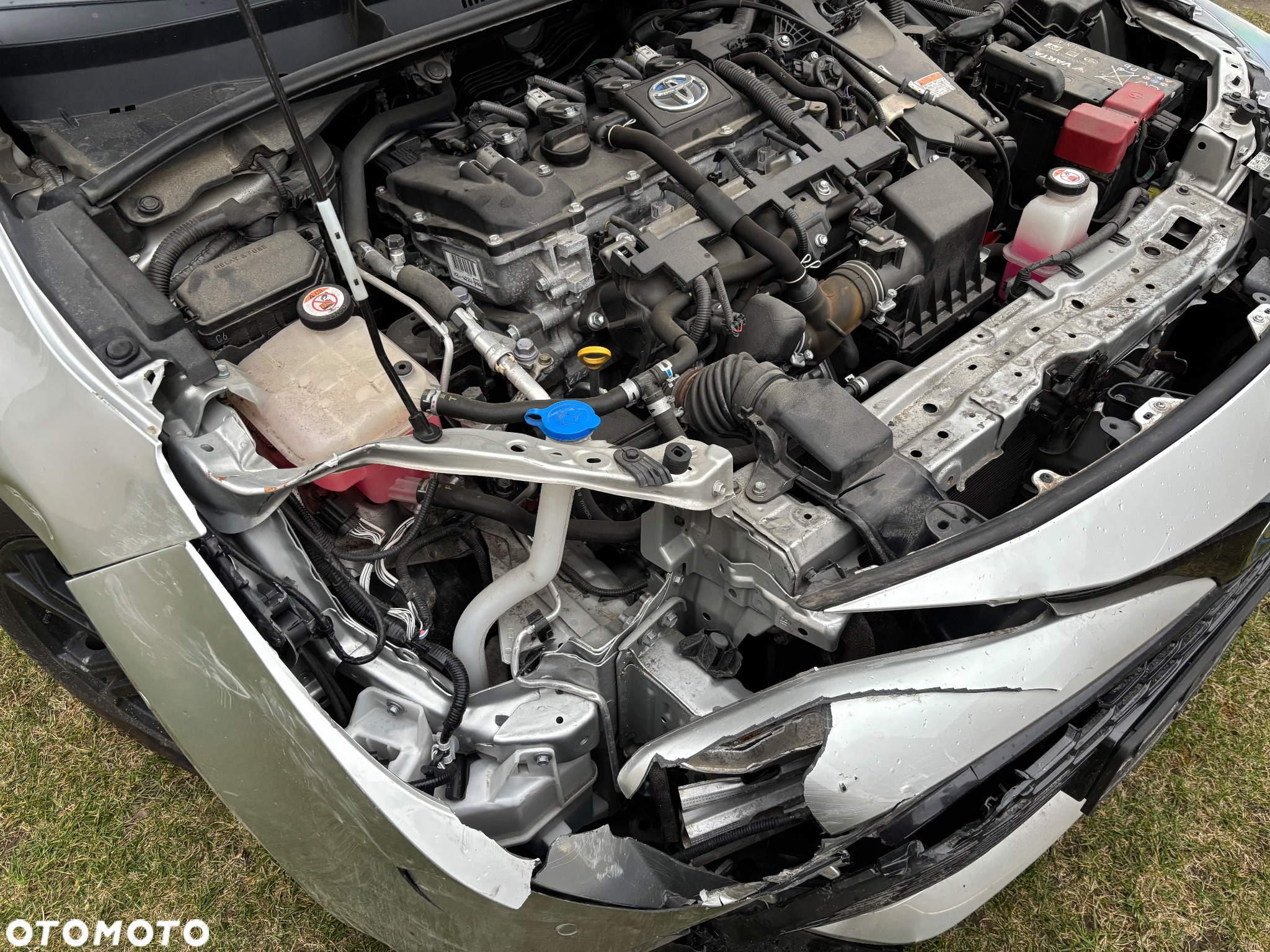 Toyota Corolla 1.8 Hybrid Club - 11