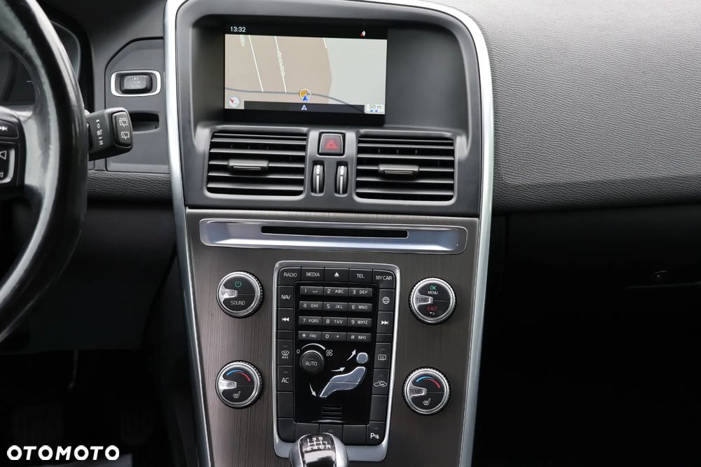 Volvo XC 60 D4 Drive-E Kinetic - 6