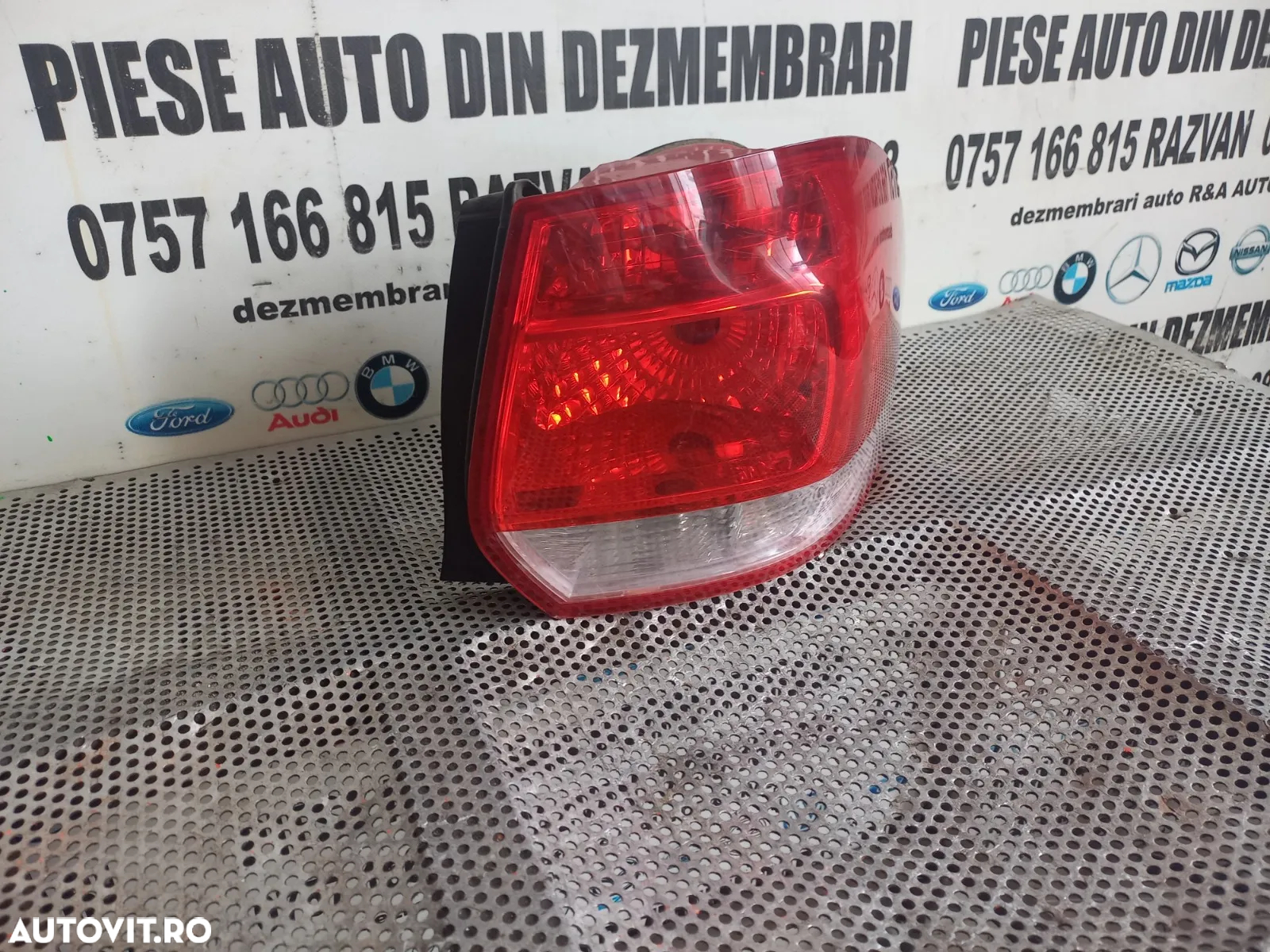 Lampa Stop Tripla Stanga Vw Golf 5/6 Combi Break Variant - 4