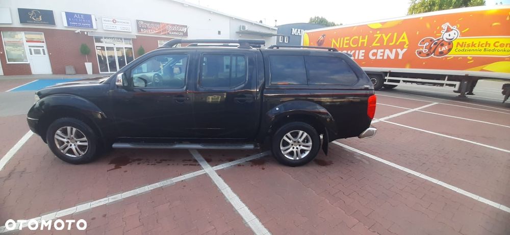 Nissan Navara 2.5 D Platinum - 3