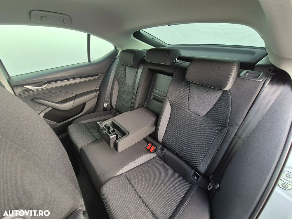 Skoda Octavia 2.0 TDI 150 CP DSG Selection - 11