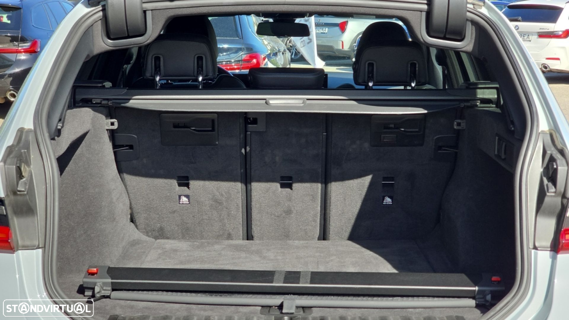 BMW 320 d Touring Pack Desportivo M Auto - 15
