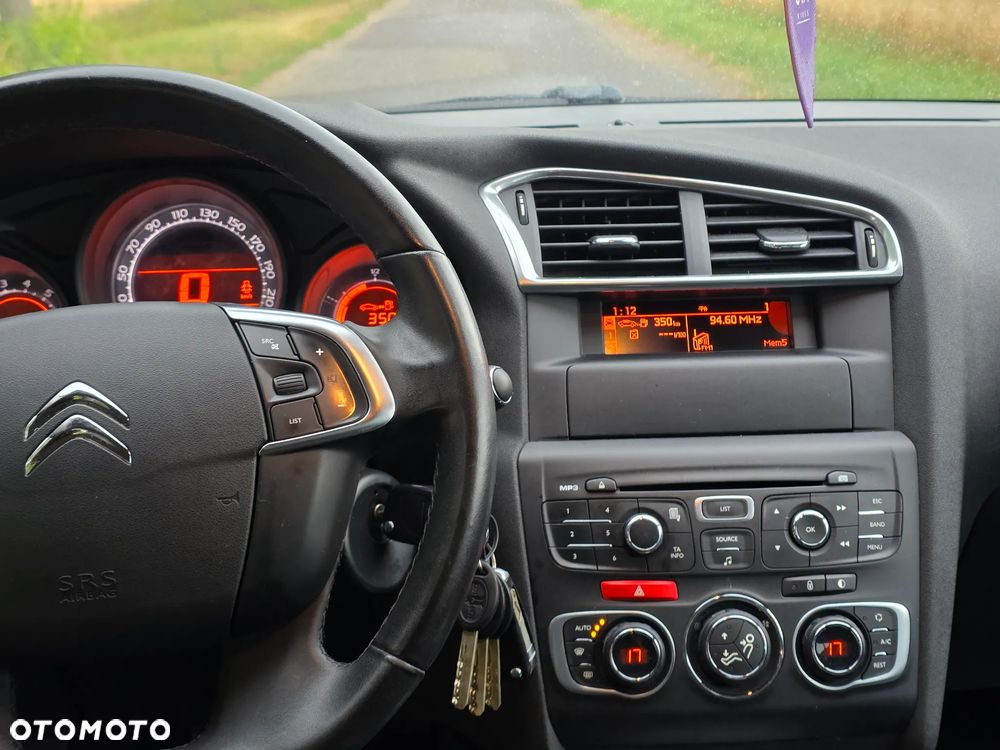 Citroën C4 VTi 120 Exclusive - 11