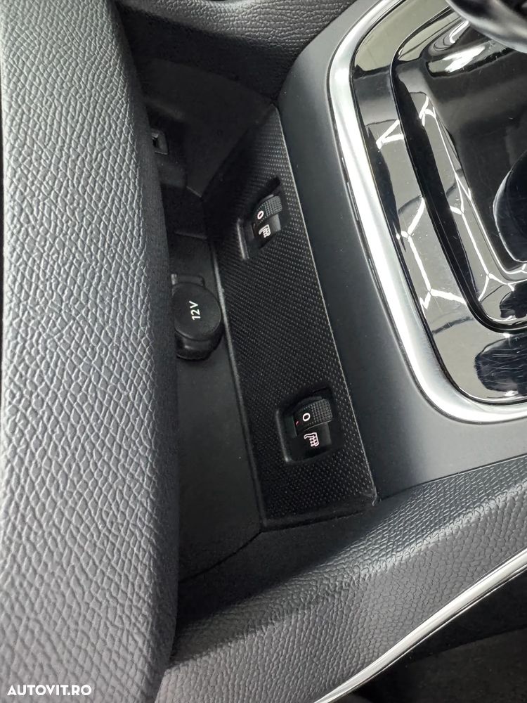 Peugeot 308 PureTech 130 EAT8 Allure Pack - 27