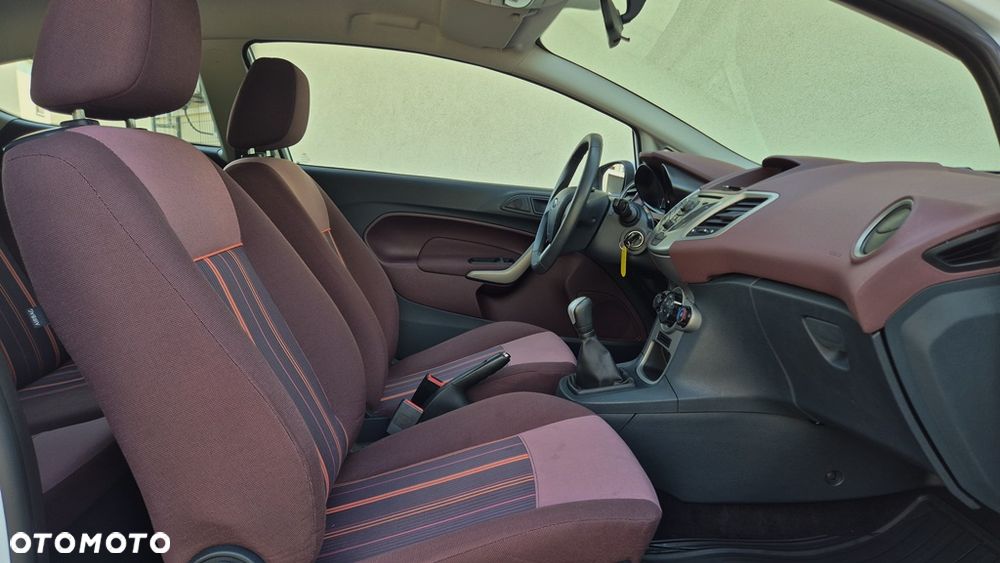 Ford Fiesta 1.25 Silver X (SVP) - 9