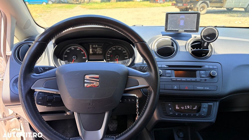 Seat Ibiza 1.4 16V Stylance - 5