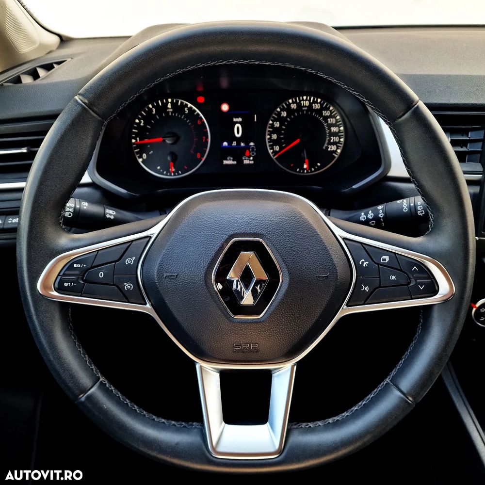 Renault Captur MHEV 140 Techno - 16