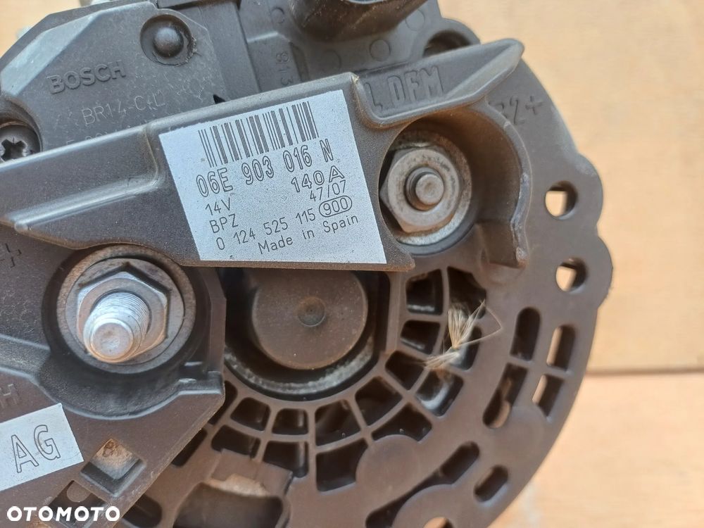 Alternator Audi A4 B8 A5 8T 3.2 FSI V6 CAL CALA 06E903016N 140A - 6