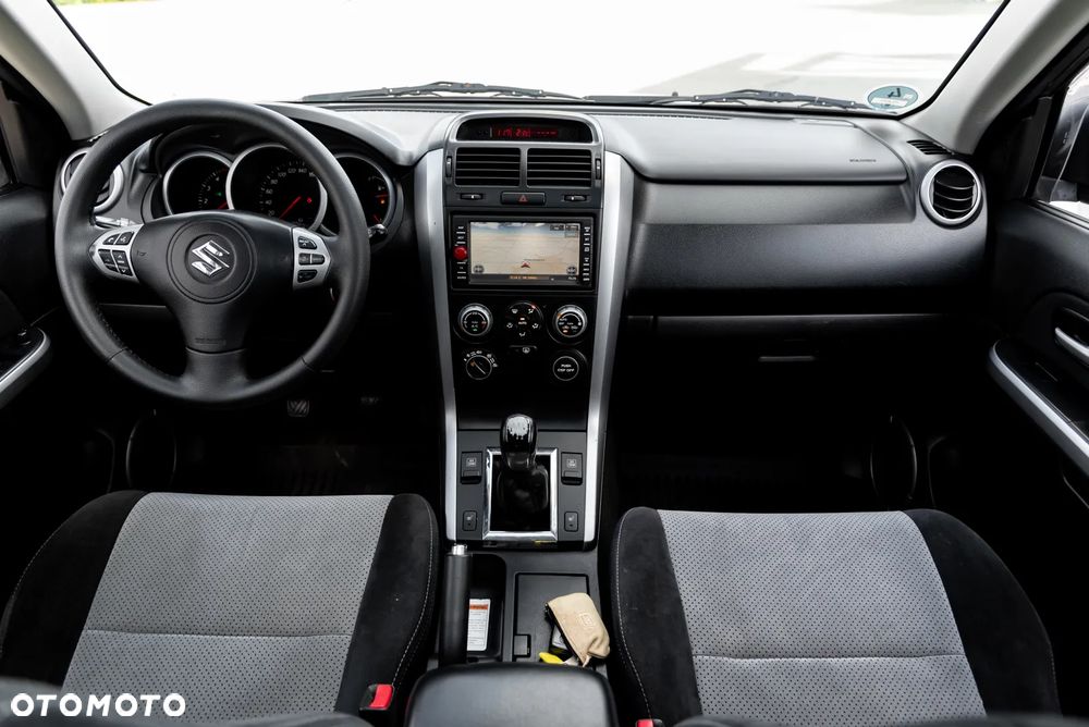 Suzuki Grand Vitara 1.9 DDiS Comfort+ DPF - 26