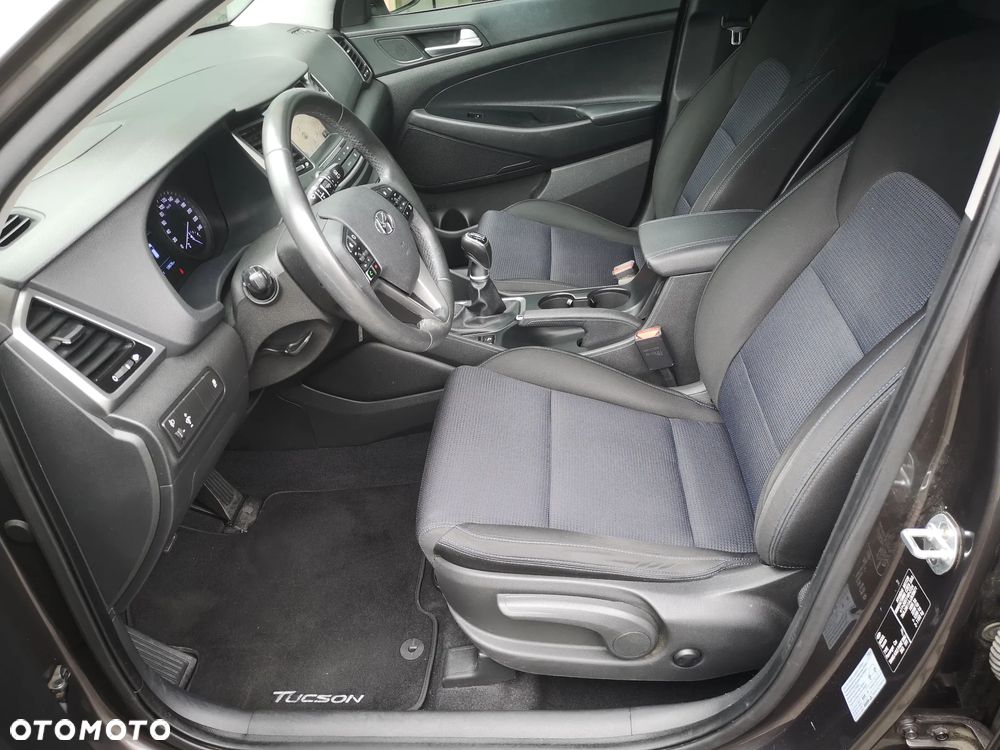 Hyundai Tucson 1.6 GDi Comfort 2WD - 24