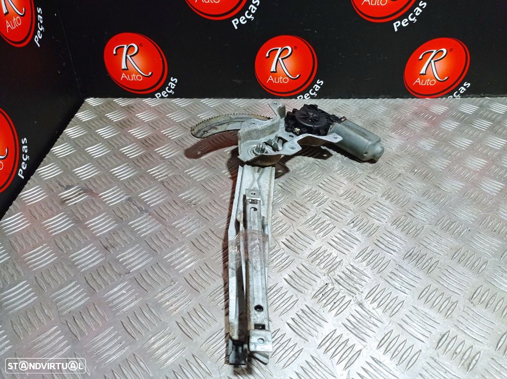 Elevador Frente Dto Electrico Rover 400 (Rt) - 2