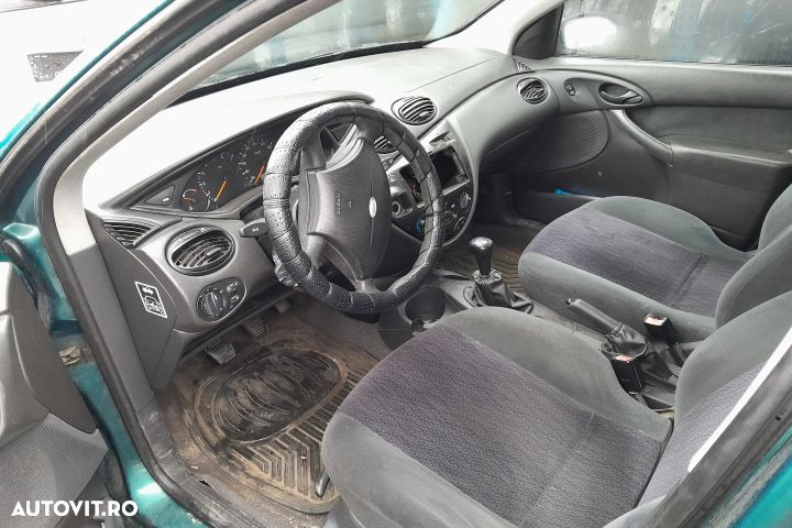 Electromotor Ford Focus 1 [1998 - 2004] Hatchback 5-usi 1.8 MT (115 h - 10