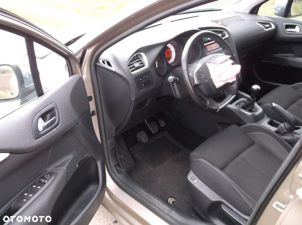 Citroën C4 VTi 95 Selection - 7