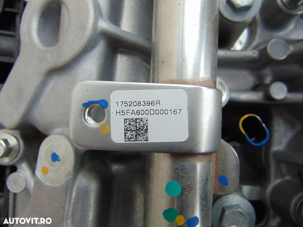 Rampa cu injectoare Dacia 1.2tce Renault 1.2 h5f cod 17520839trl 5 megane austral espace 5 duster - 2